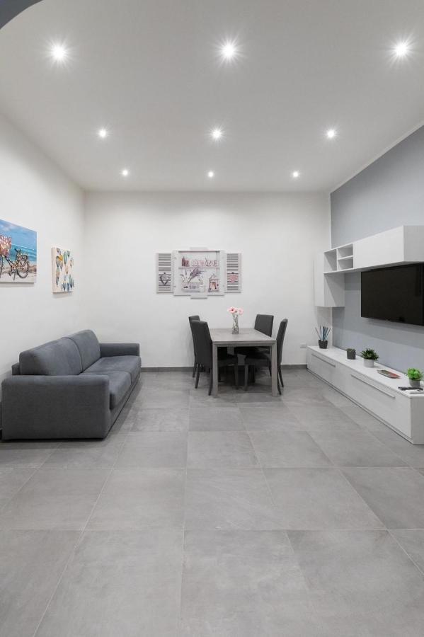 Appartement Dante Square *