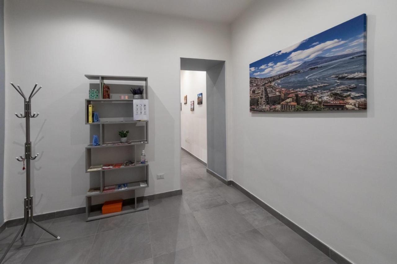 Dante Square Apartment *